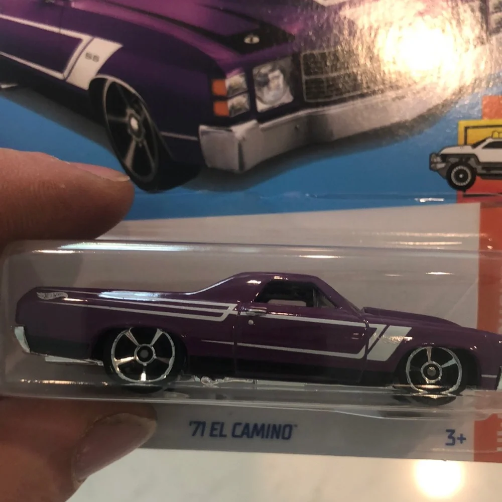 Purple '71 El Camino Toy Car